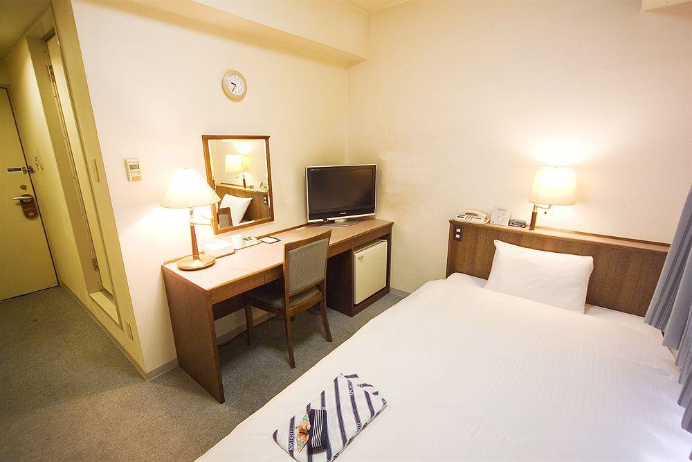APA Hotel Sendai Kotodai Koen Bagian luar foto